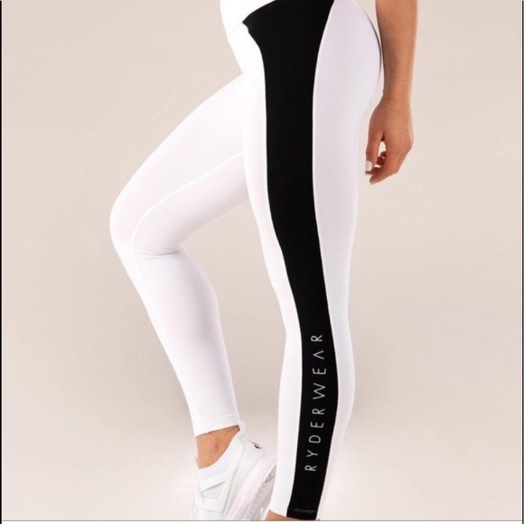 Use (normal wear) - Picture 6 of 6